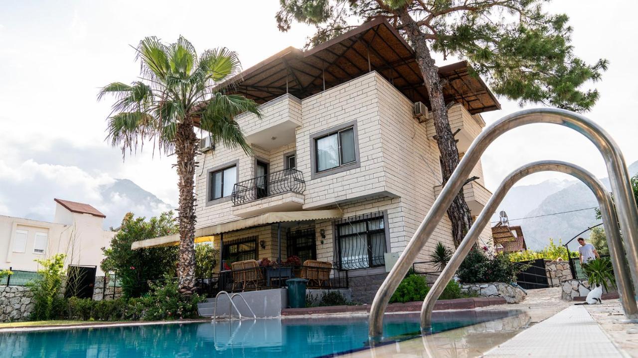 Spacious Villa With Sea And Mountain View Kemer Exteriör bild
