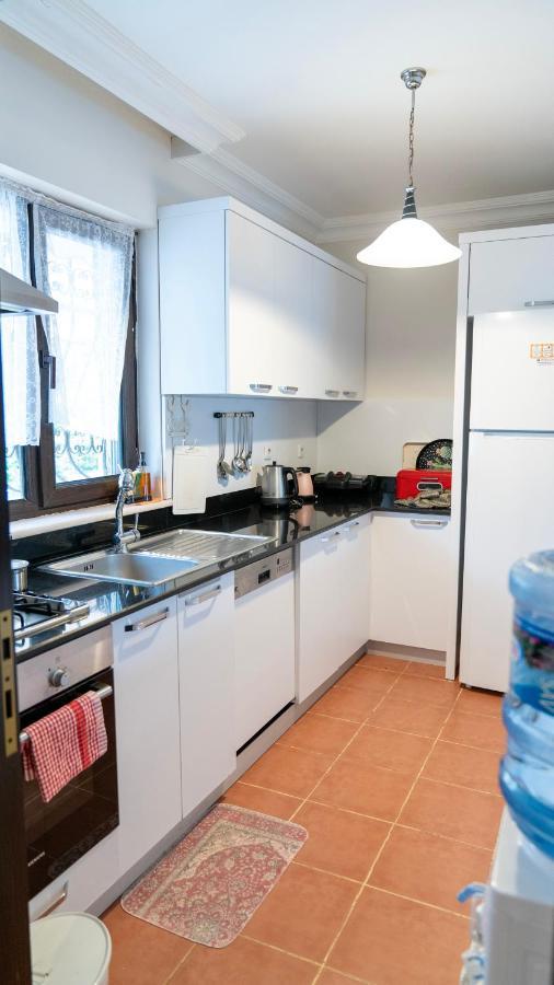 Spacious Villa With Sea And Mountain View Kemer Exteriör bild